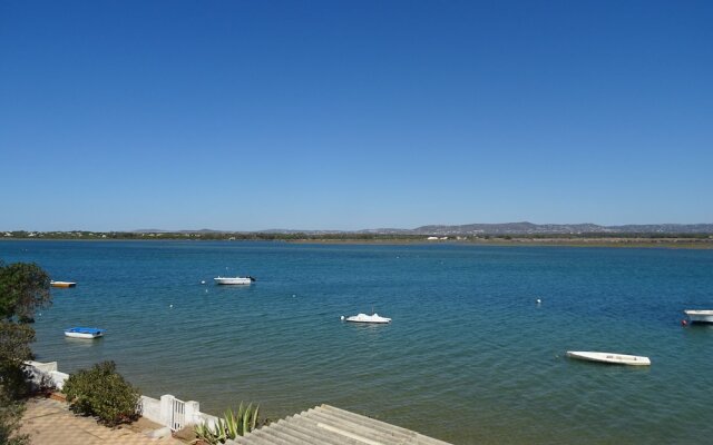 Faro Beach Life Hostel
