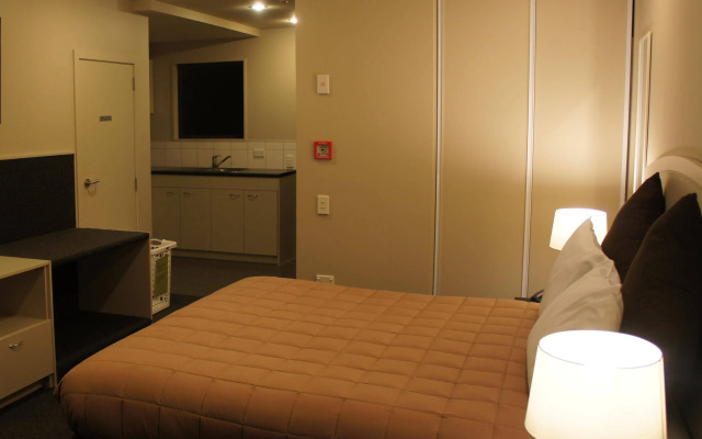 Azena Motels