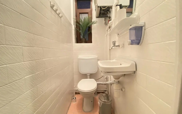 Sleek Flat With Central Location in Beyoglu
