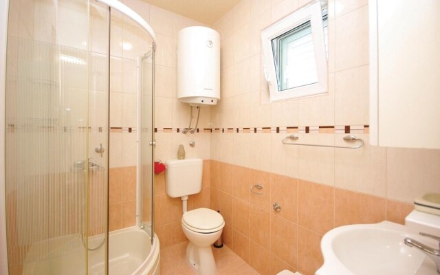 Stunning Home in Bast With Wifi and 1 Bedrooms