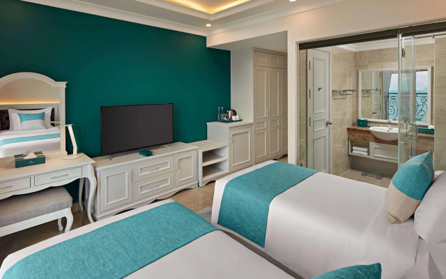 Skylight Hotel – Guest Rooms – Nha Trang