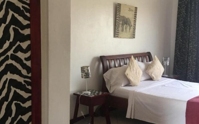 La Paradise Inn