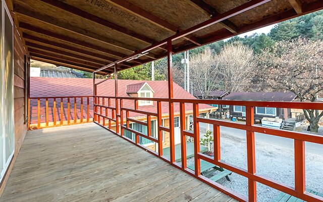 Gapyeong Lamp Pension