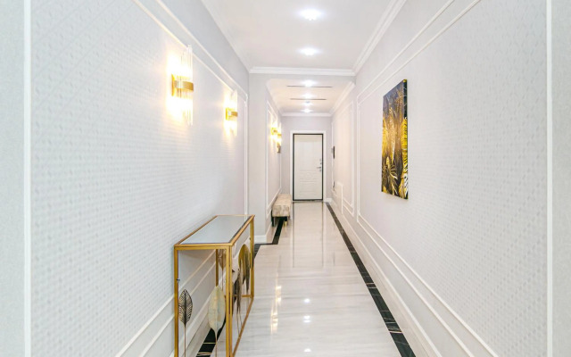 Buta Palace sweet home 903