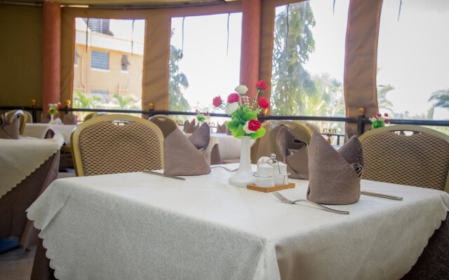 Sapphire Hotel