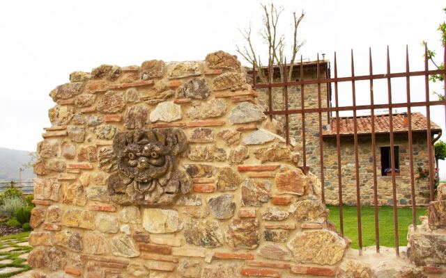 Wonderful Private Villa With Pool in Riparbella