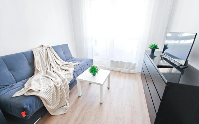 Good House (Гуд Хаус) в переулке Полимерный 13