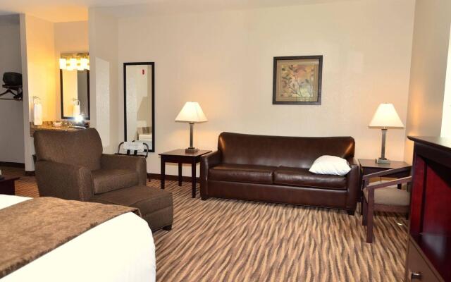 Cobblestone Inn & Suites - Clarion