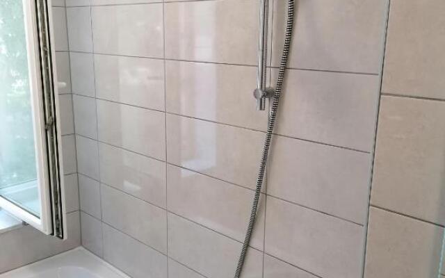 APARTMENT "B" 50 m from the beach