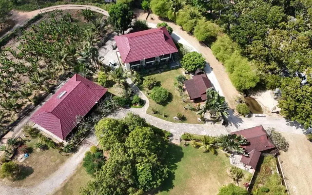 Singgahsana Villa