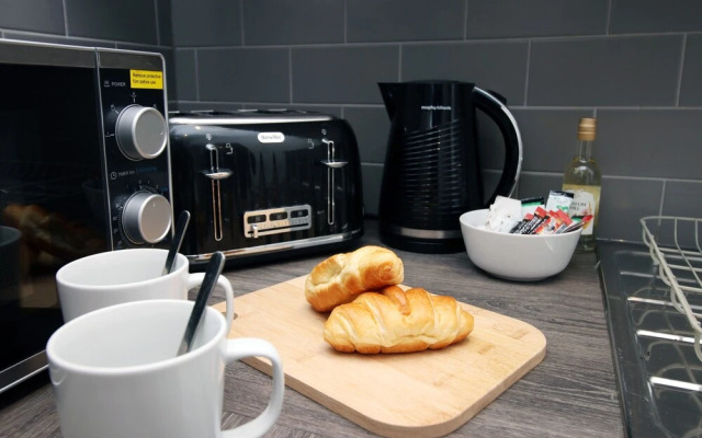 Eastern Way 1 by Tŷ SA in Newport