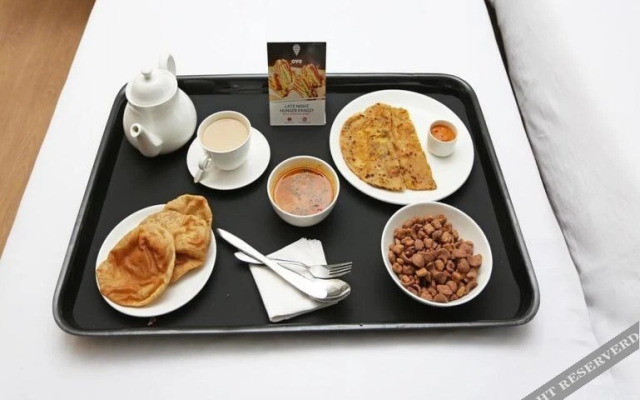 Helican Tradition By OYO Rooms