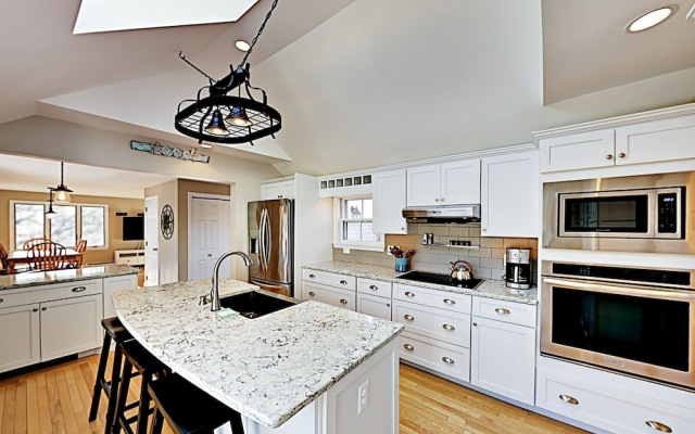 56 Stepping Stone - 5 Br Home