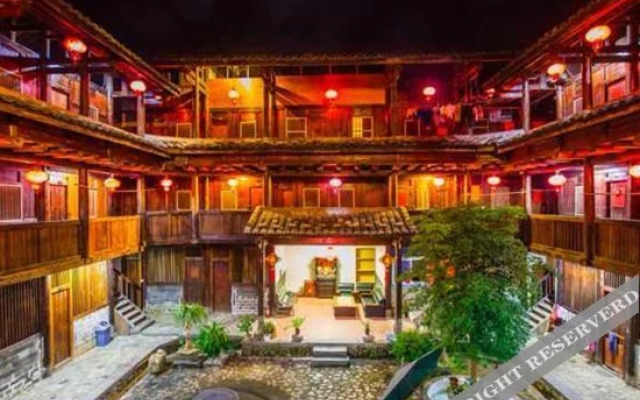 Fuxinglou Guesthouse