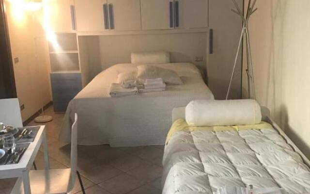 MyRoom Center Flat
