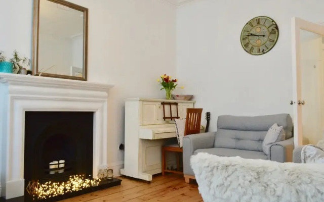 1 Bedroom Morningside Apartment