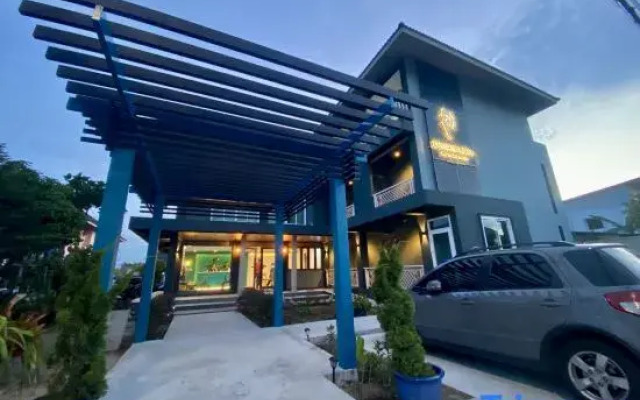 PohnphansaBoutique Hotel