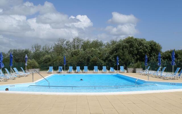 Quiet Holiday Home in Loire by the Sea
