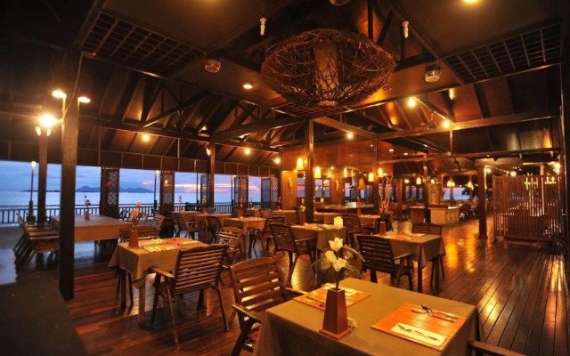 The Reef Dive Resort