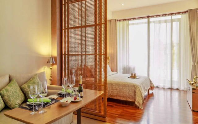 Villa Meesuk Residences