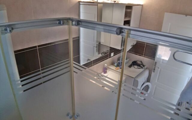 Family Friend Villa Pool BBQ 3b 1 Alacati Cesme