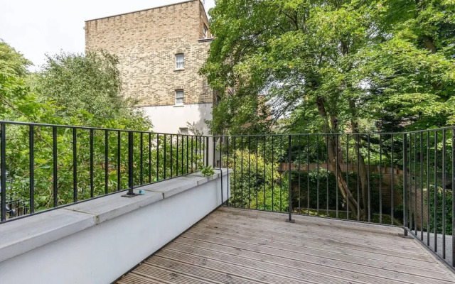 Westbourne Park Road Xviii by Onefinestay