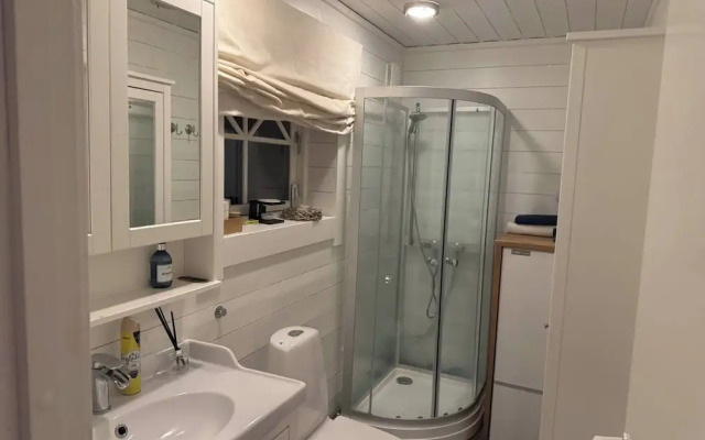 Charming Tynningö House With Sauna & BBQ