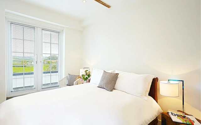 Live and Let Live Inn