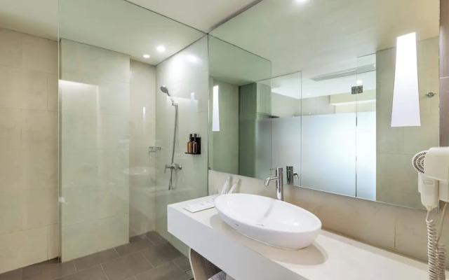 Artotel Harmoni Jakarta