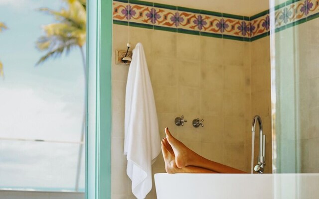 Casa Brasileira - Hotel Galeria