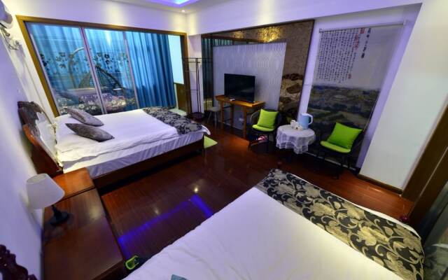 Wuzhen Pomegrante Garden Hotel