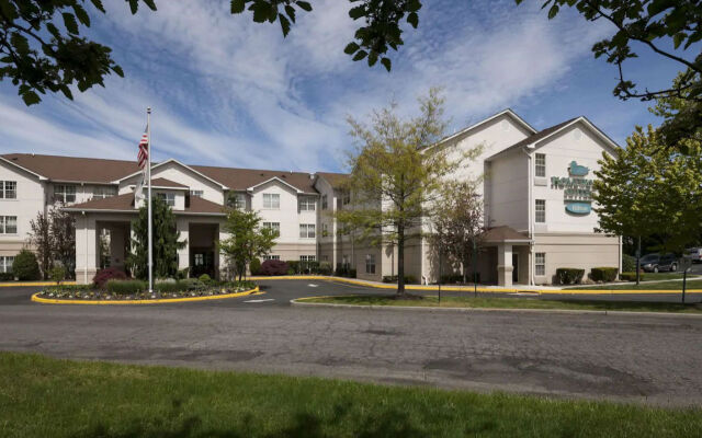 Homewood Suites by Hilton Newark-Cranford