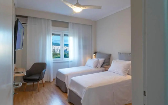 Sea & City views, Aspa’s apartment