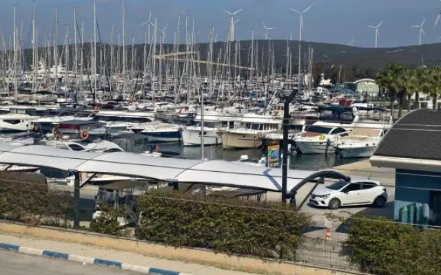 Hotel Three B Marine Sigacik