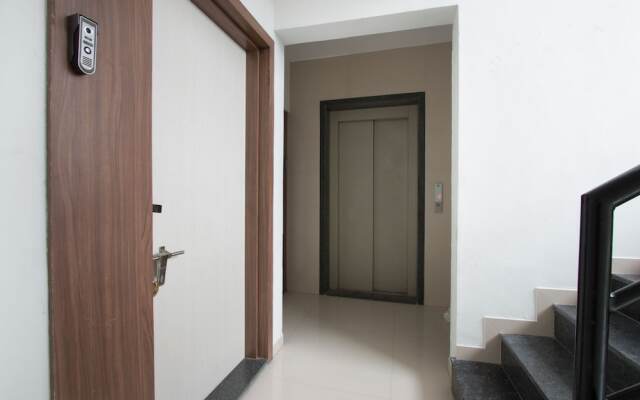 OYO 9052 Leisurely Abode