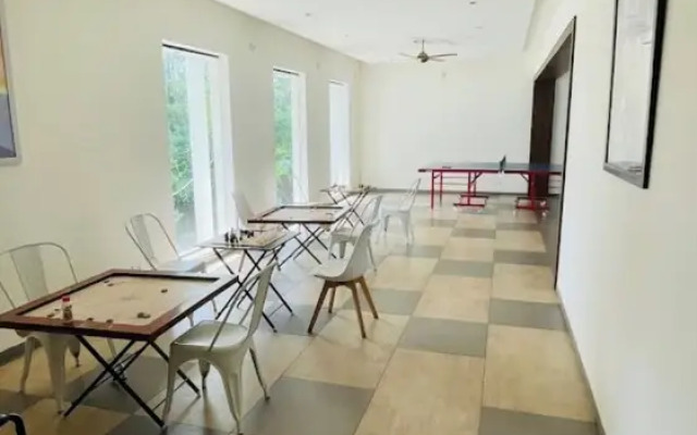 Bindiga Peak Resorts