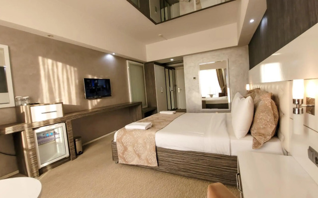 MOX Hotel