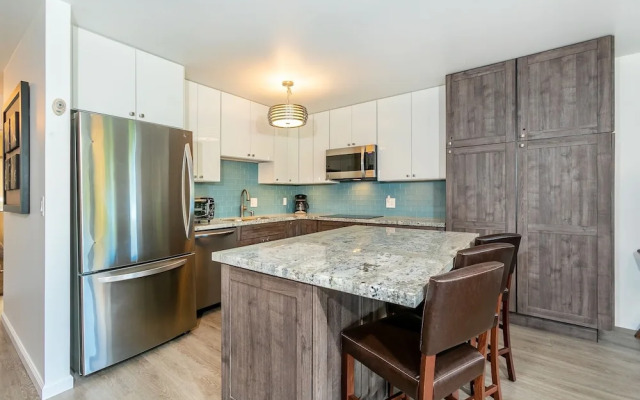 Kihei Ali'i Kai Condos with Ocean View and Parking