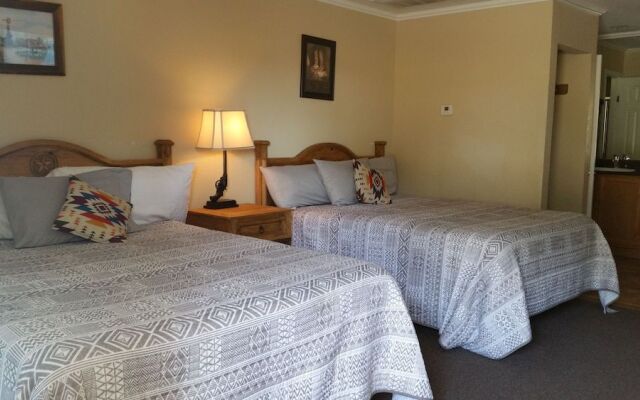 Canyon Springs Country Lodge