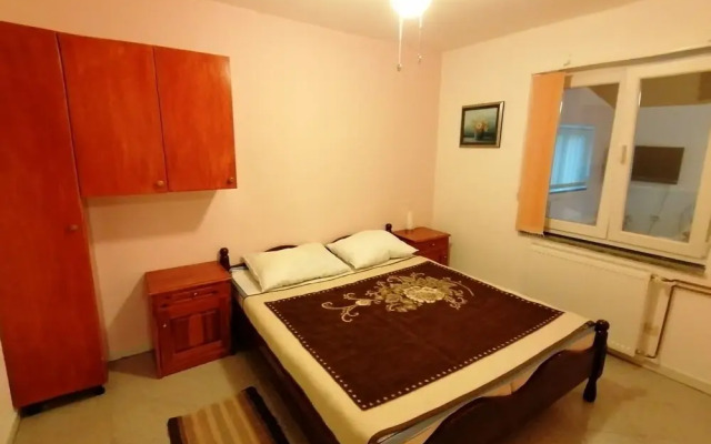 Joza - Afordable With Parking - A2