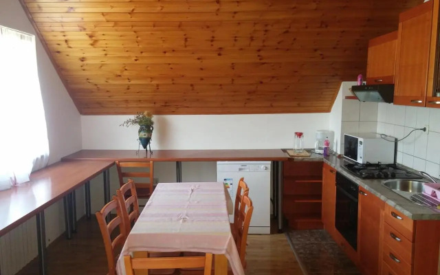 Galeva Apartment