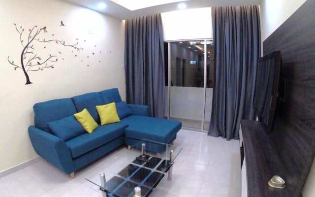 Just For You Highlands Apartment.