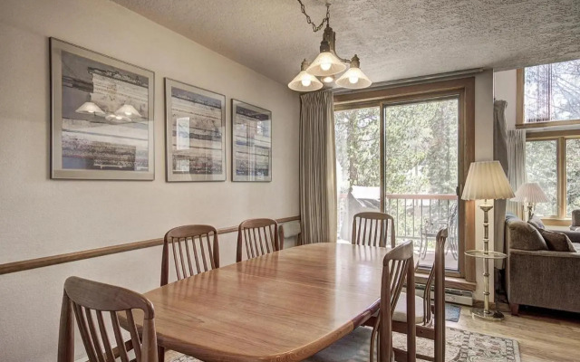 1633 Quicksilver Condo