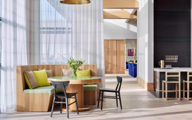Sentral West Midtown At Star Metals