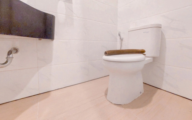 Good And Homey Studio At Sky House Alam Sutera Apartment