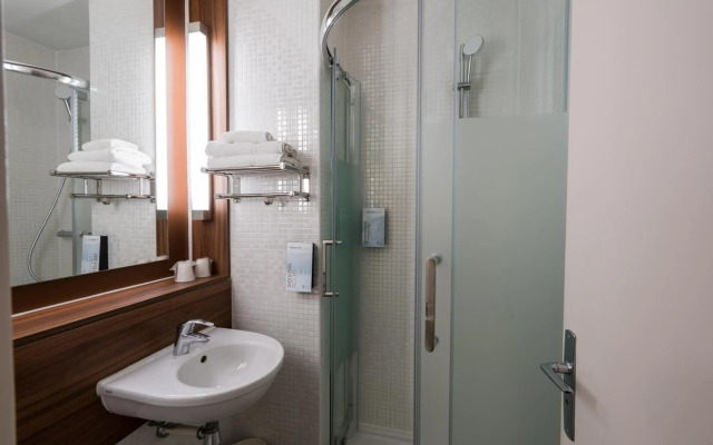Hotel Campanile Montesson - Le Vésinet