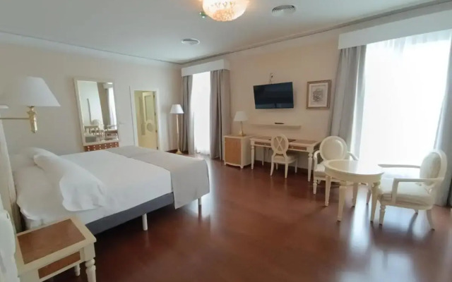Hotel Bossh Alicia