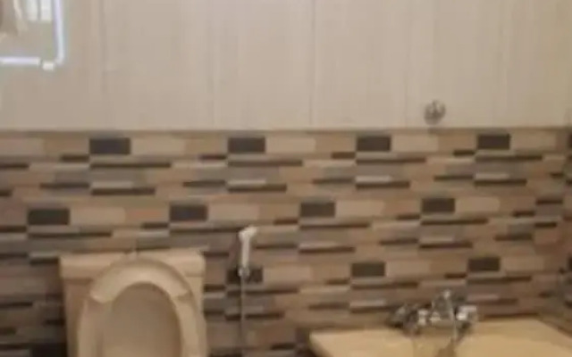 Cactus Hill Side Hotel