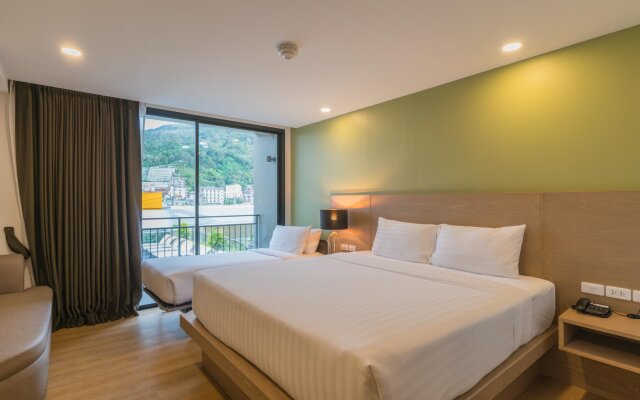 New Square Patong Hotel