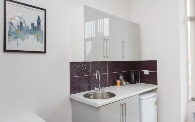 Townhouse Plus @ 40 West St